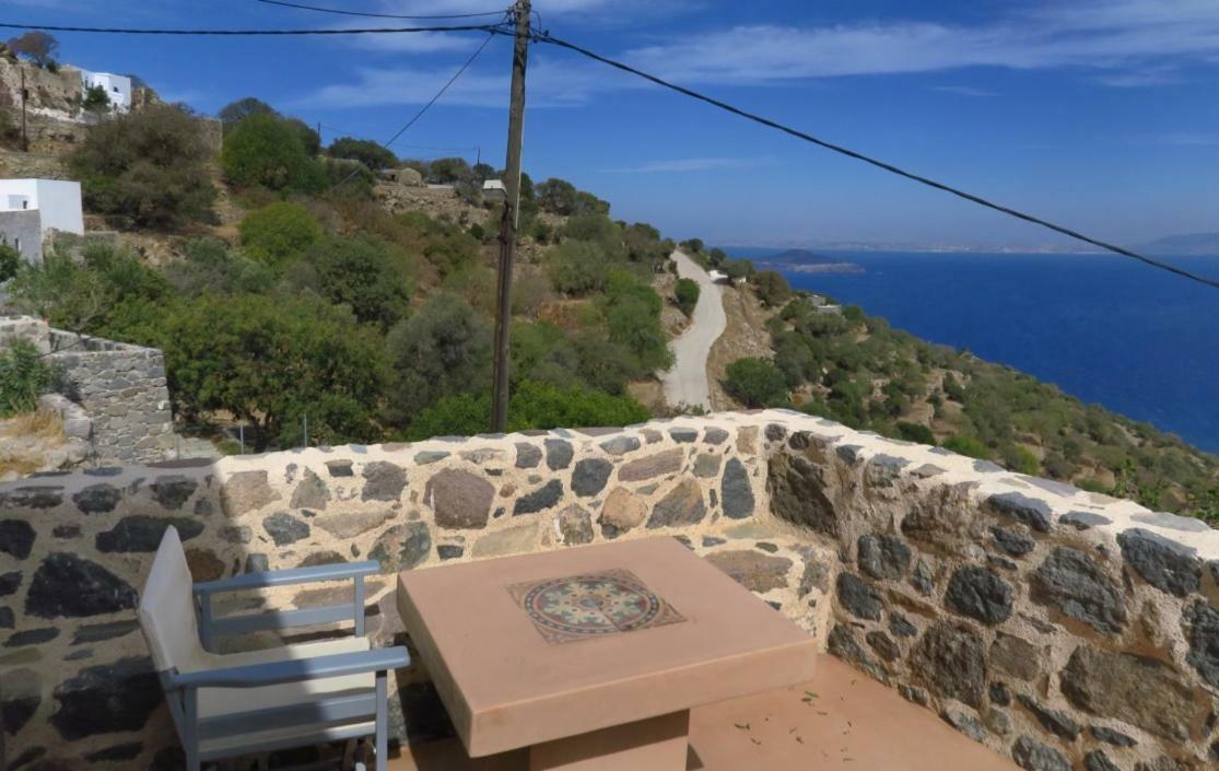 Vila Moustafa Stone House Emporeiós Exteriér fotografie